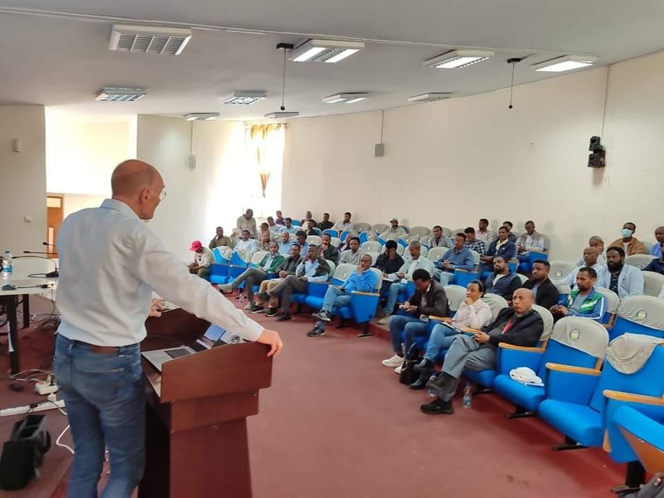 A Guest Professor from IHE Delft and TU Delft held Seminar at Mekelle University